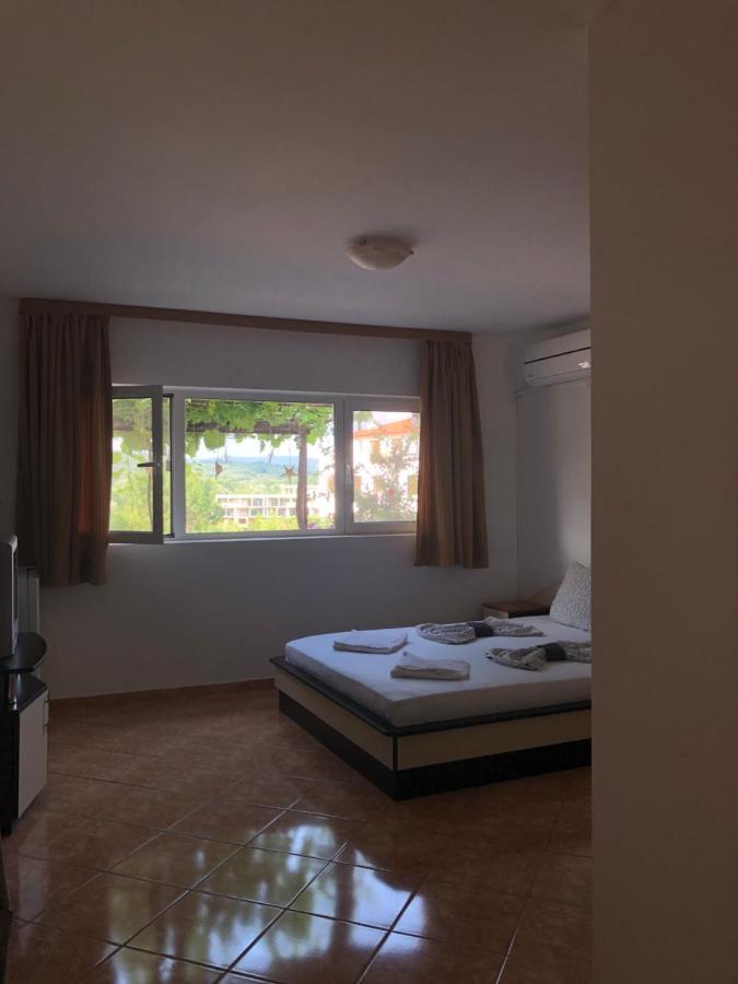 Sarievi Holiday Home Carevo Exterior foto